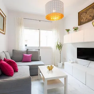  Apartamento Holidays2malaga Carrera Capuchinos Free Parking Aircon Downtown España